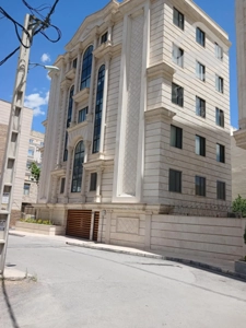 فروش آپارتمان ۱۶۵ متری طبقه اول فجر