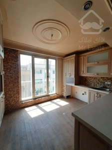 فروش آپارتمان ۶۰متری پنجره قدی رو به آفتاب