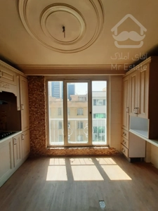 فروش آپارتمان ۸۰متری ۲خواب خطی رو به آفتاب زیر قیمت