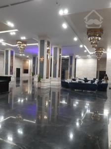 فروش واحد اداری 160 متری فلت در برج اداری رونیکاپالاس حاج رحیم قربانی