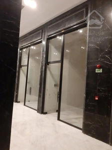 فروش تجاری  در هروی 24متر بصورت اقساط 12ماهه/در رونیکامال تجاری/پاخور عالی/جنب مترو