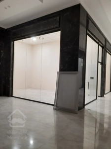 رهن و اجاره مغازه 40 متری در رونیکا پالاس