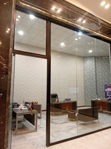 اجاره مغازه 68 متری در طبقه اول رونیکامال هروی