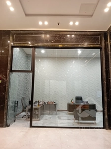 اجاره مغازه 57 متری لوکس در مرکز خرید رونیکامال