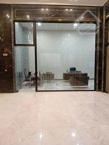 اجاره مغازه ۶7 متری در  مرکز خرید مدرن رونیکامال هروی/با تنفس سه ماهه اجاره