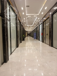 اجاره مغازه 23 متری در مرکز خرید رونیکامال هروی با تنفس سه ماهه