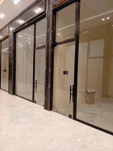 اجاره مغازه 34 متری لوکس در مرکز خرید رونیکامال با 3 ماه تنفس پراخت اجاره