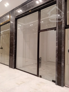 فروش اقساطی یک باب مغازه 24 متری در مرکز خرید رونیکامال/اقساط بلندمدت