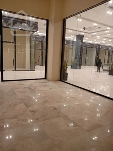 اجاره تجاری 23 متری در مرکز خرید رونیکامال هروی با شرایط استثنایی