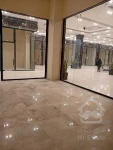 فروش اقساطی مغازه ۴۰ متری لوکس در مرکز خرید رونیکامال هروی
