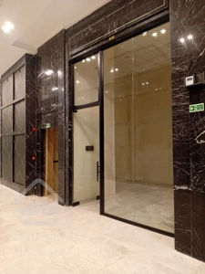 اجاره مغازه 24 متری در مرکز خرید رونیکامال هروی با تنفس سه ماهه