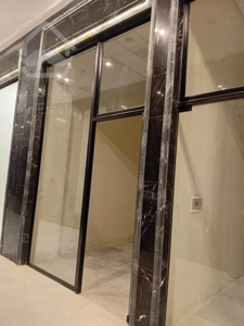 اجاره واحد تجاری ۶۸ متری در رونیکامال هروی