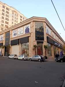 واحد تجاری 70 متری با موقعیت بسیار استثنایی در مرکز خرید مدرن رونیکامال