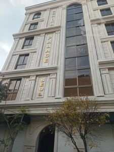 فروش آپارتمان لوکس و شخصی ساز در 5 طبقه تکواحدی همراه دو باب مغاازه