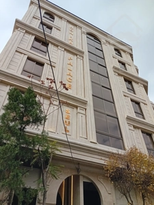 فروش به صورت یکجا 5 واحد مسکونی و 2 واحد تجاری در غرب تهران