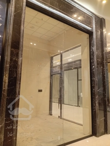اجاره باب مغازه ۲۵ متر رونیکامال