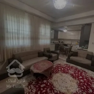 فروش آپارتمان ۱۲۰متری حیاط در اختیار قدرالسهم دار