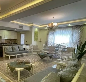 فروش اپارتمان زیر قیمت سالن پرده خور نور و نقشه عالی