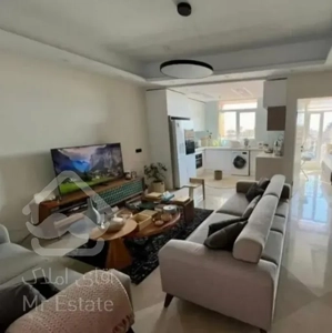 فروش اپارتمان زیر قیمت سالن پرده خور نور و نقشه عالی