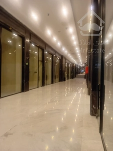 فروش تجاری 24 متر در رونیکا مال هروی