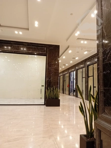 رهن واجاره مغازه 68 متری در هروی نزدیک به ایستگاه متروی حسین آباد