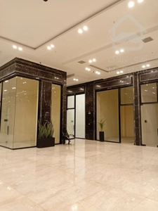 فروش اقساطی مغازه 67 متری در مرکز خرید رونیکامال