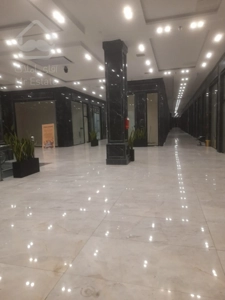 اجاره مغازه 37متری همکف رونیکامال با تردد بالا