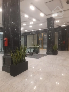 پیش فروش مغازه 28متری/ کسب وکار لوکس ، فضای لوکس میخواد/ پونک