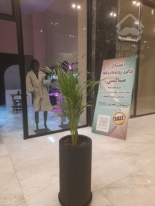 اجاره مغازه 26متری باشرایط وموقعیت عالی رونیکامال هروی