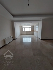 آپارتمان ۹۰‌متری دو خواب رو به جنوب جنت مرکز