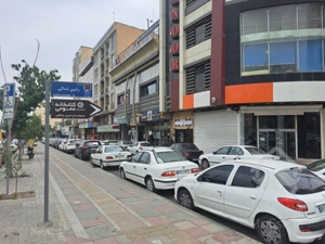 ۴۵۰ متر ویترین فرصت در صادقیه | بر ۱۷ برای برندهای آینده‌نگر