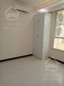 ٩٠ متر دو خواب ازگل