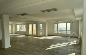 نیاوران یاسر/۳۳۰ متر(مالک به شدت پول لازم)