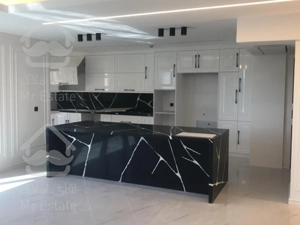 فروش آپارتمان ۳۲۰متری تک‌واحدی فول‌مشاعات شیراز بلوار جنگلی