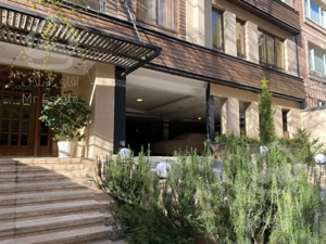 فروش آپارتمان 250 متری دروس