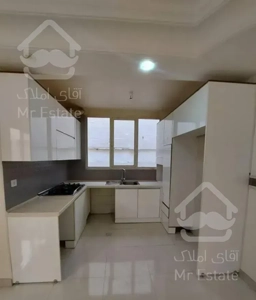 ۶۳متر/۱۰متربالکن/۲خواب/غرق درنور/آلاله شرقی