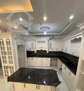 آپارتمان105متری/نزدیک به حاشیه/سرجلو/اکبری