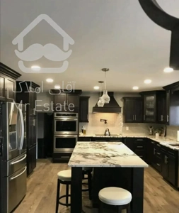 آپارتمان ۱۷۰ متری/ سه خواب / تک واحد