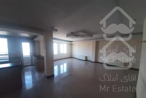 آپارتمان ۱۳۵ متر دو خواب