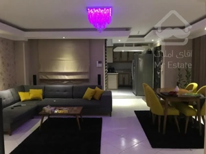 فروش 61 متری اختیاریه