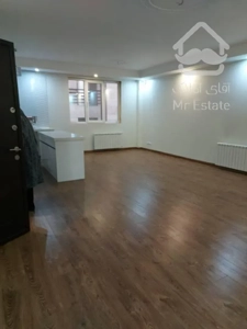 پاسداران 120 متر با نور گیری فوق العاده