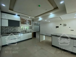 125 متر فول بازسازی شده امکانات فول