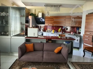 فروش 168متری پاسداران