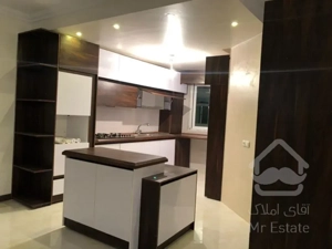 فروش 95 متری اختیاریه