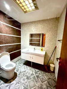 فروش اپارتمان 205 متری زعفرانیه