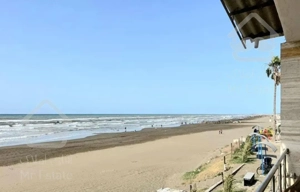 ویلا روبه اب دربستی