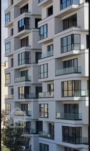 آپارتمان ۱۸۰ متری فرهنگیان فاز ۲