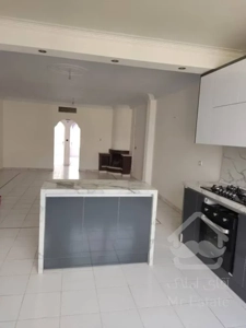 سعادت آباد ، طاهرخانى ، ٨٢ متر