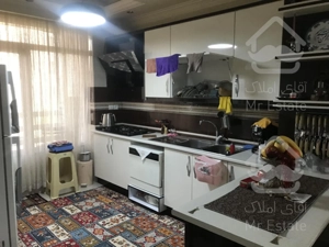 ۸۱متر فردوس شرق / فول امکانات