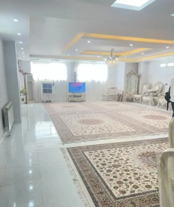 آپارتمان ۱۷۰ متری تک واحدی